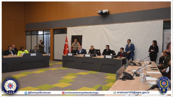 Sayın Müdürümüz Kenan Kurt, Mahalle Muhtarlarıyla Buluştu