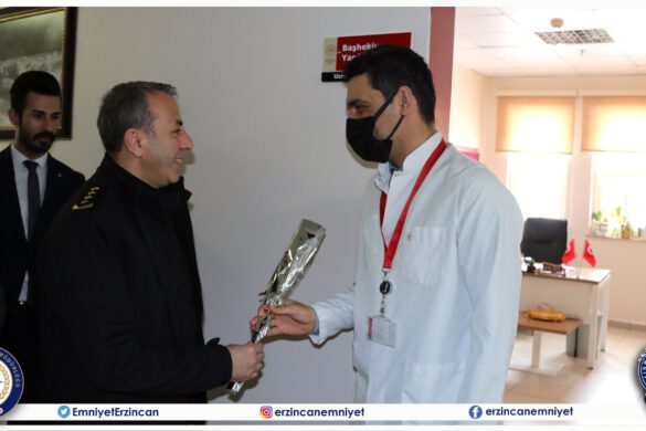 Mengücek Gazi Eğitim ve Araştırma Hastanesi Yöneticilerine Ziyaret Mengücek Gazi Eğitim ve Araştırma Hastanesi Yöneticilerine Ziyaret