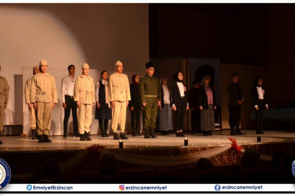 Emniyet Müdürümüz Sayın Kenan Kurt, 18 Mart Şehitleri Anma Günü ve Çanakkale Zaferi Törenlerine Katıldı Emniyet Müdürümüz Sayın Kenan Kurt, 18 Mart Şehitleri Anma Günü ve Çanakkale Zaferi Törenlerine Katıldı