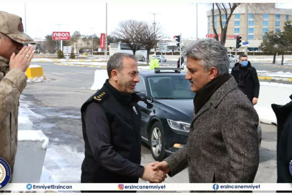 Emniyet Müdürümüz Sayın Kenan Kurt’un Makamında Asayiş Toplantısı Gerçekleşti Emniyet Müdürümüz Sayın Kenan Kurt'un Makamında Asayiş Toplantısı Gerçekleşti