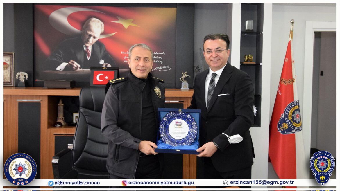 Anadolu Avrupa Yakası Erzincanlılar Derneği Yönetimi Emniyet Müdürümüz Sayın Kenan Kurt'u Ziyaret Etti