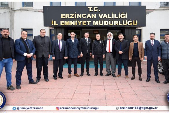 Anadolu Avrupa Yakası Erzincanlılar Derneği Yönetimi Emniyet Müdürümüz Sayın Kenan Kurt'u Ziyaret Etti